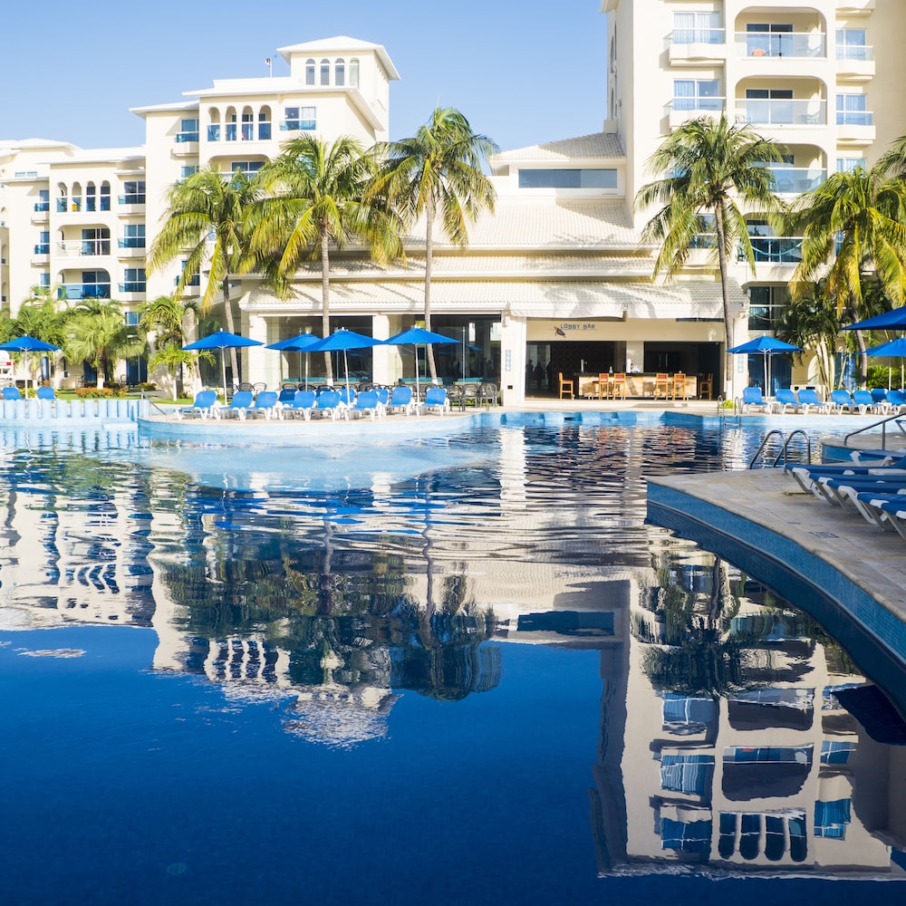 Occidental Costa Cancún All Inclusive in Cancun | Best Rates & Deals on