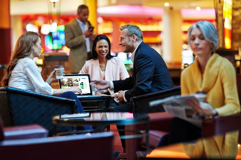 Lobby sitting area, Mystic Lake Casino Hotel