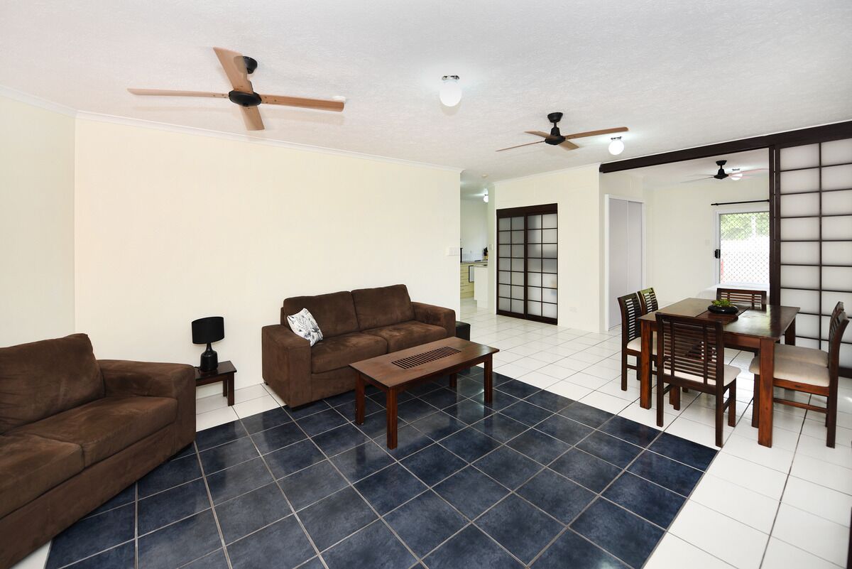 Golden Sands Beachfront Apartment Resort