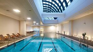 Indoor pool, outdoor pool, free cabanas, pool umbrellas