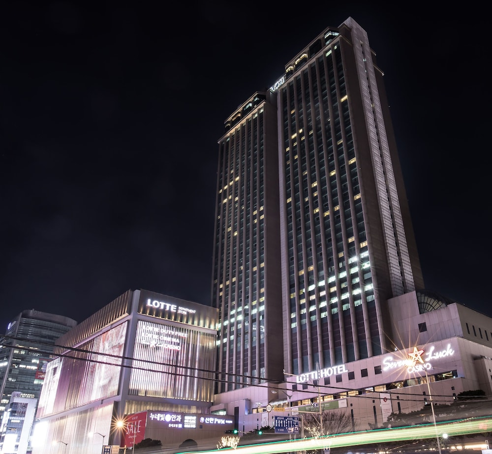 Front of property, Lotte Hotel Busan