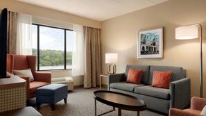 Pillowtop beds, desk, laptop workspace, blackout drapes