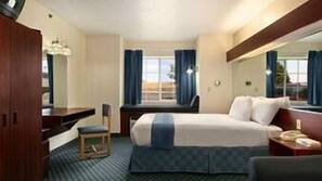 Iron/ironing board, free WiFi, bed sheets, alarm clocks