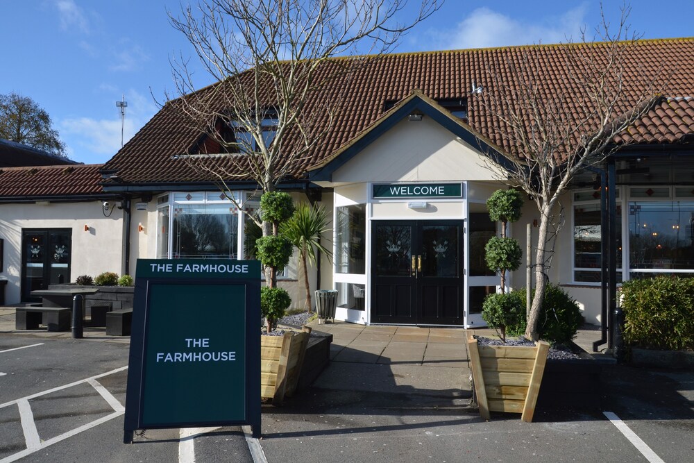 Farmhouse Innlodge by Greene King Inns in Portsmouth Best Rates & Deals on Orbitz