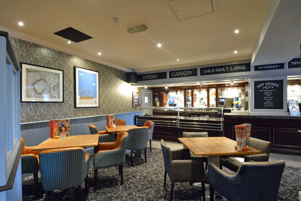 Farmhouse Innlodge by Greene King Inns in Portsmouth Best Rates & Deals on Orbitz