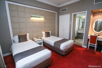 Quality Hotel Marlow Singapore Room Prices Reviews Travelocity