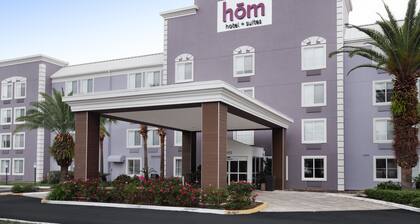 hom hotel + suites, Trademark Collection by Wyndham