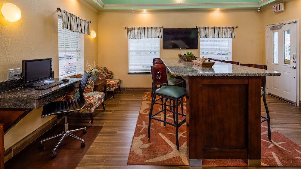 Lobby, Key West Inn Fairhope Al