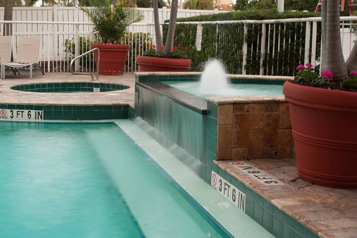 Springhill Suites Marriott Ft Lauderdale Airport Cruise Port In Fort Lauderdale Fl Expedia