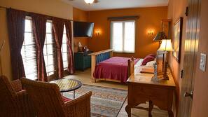 Desk, iron/ironing board, free WiFi, linens