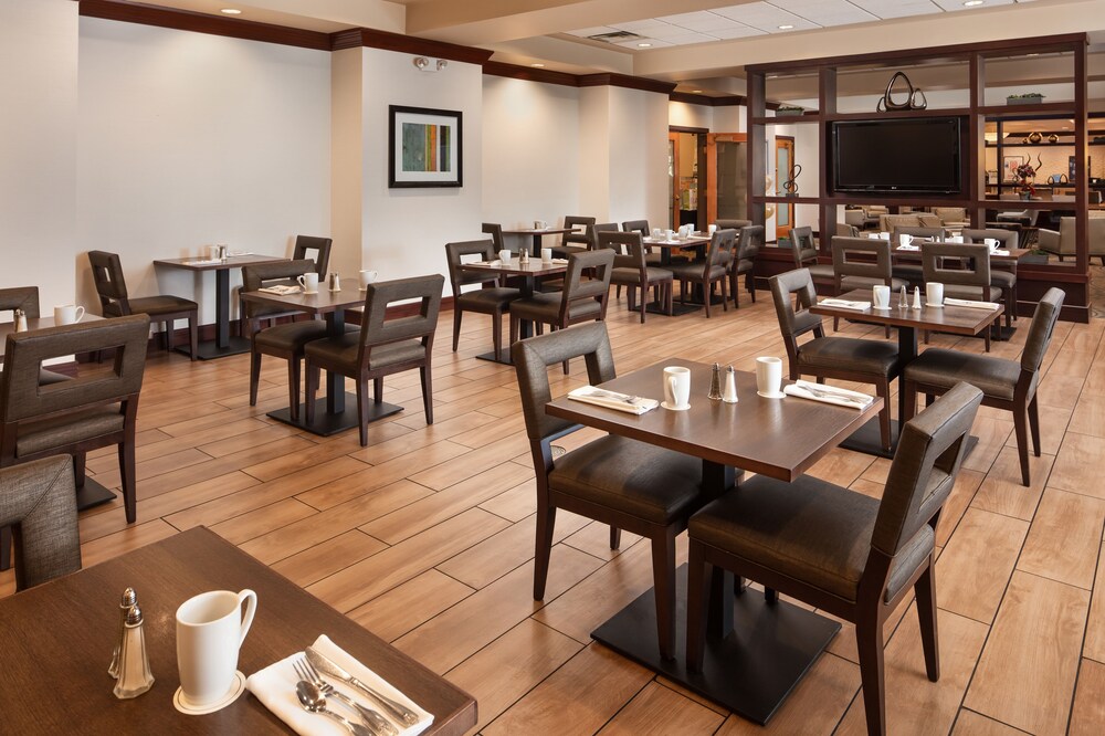 Breakfast area, DoubleTree by Hilton Las Vegas Airport