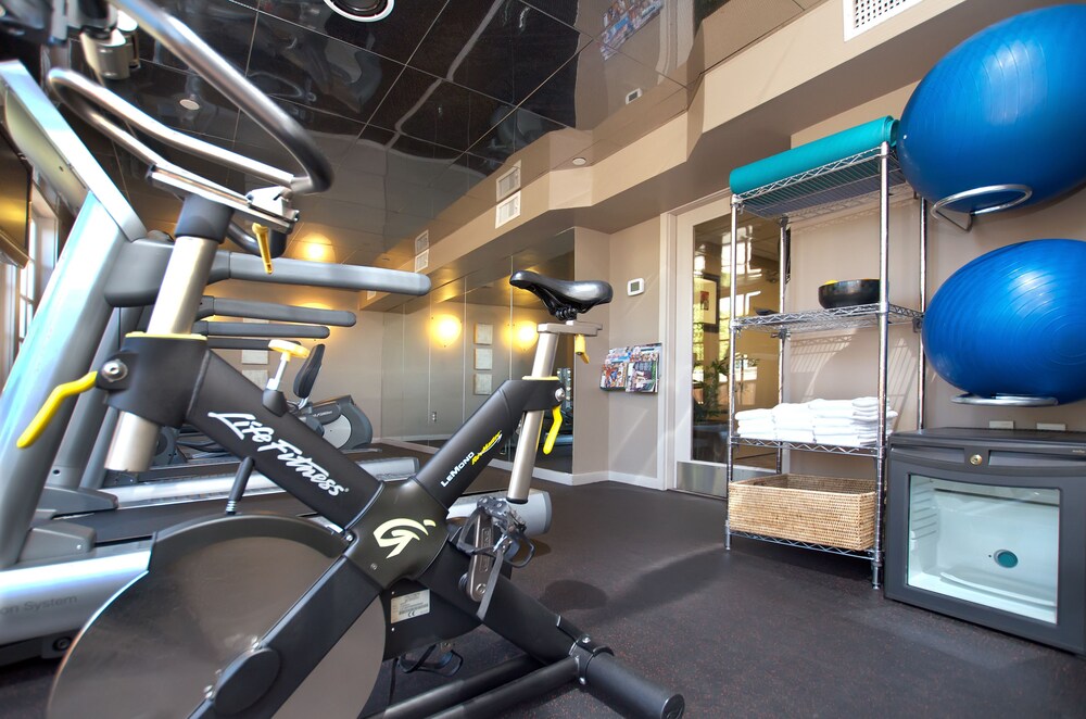 Fitness facility, Fifteen Beacon