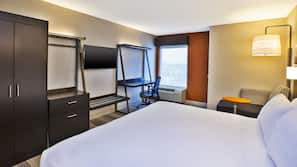 In-room safe, desk, iron/ironing board, free cribs/infant beds