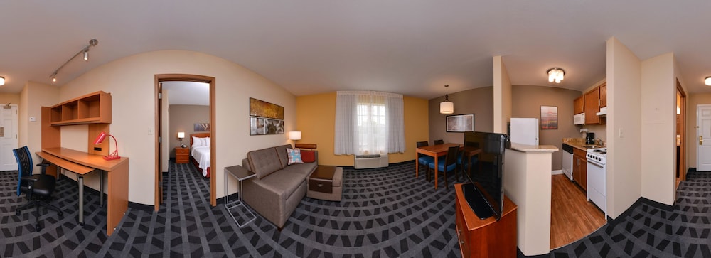 Towneplace Suites By Marriott St Charles