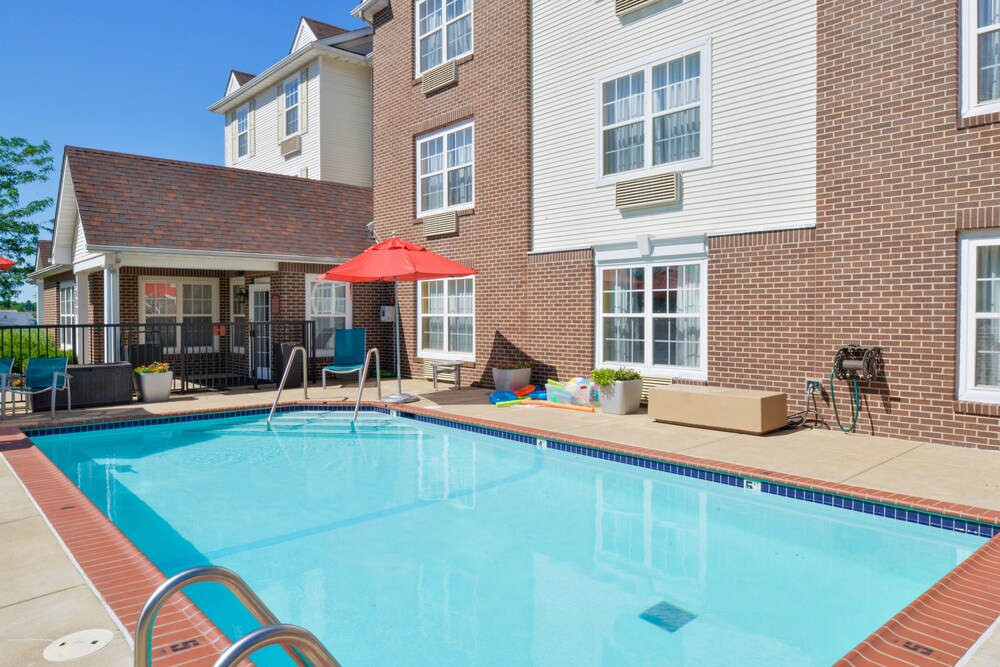 Towneplace Suites By Marriott St Charles