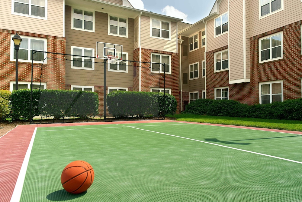 Sports facility, Sonesta ES Suites Raleigh Cary