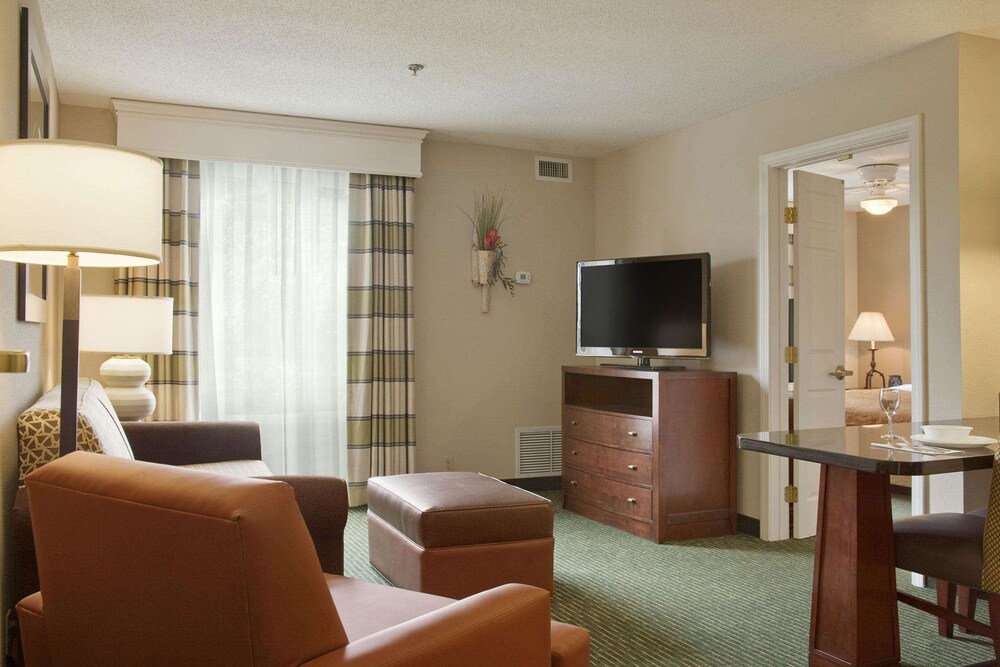 Homewood Suites by Hilton Hartford-Farmington