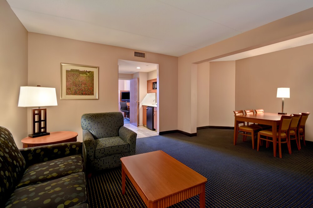 Embassy Suites by Hilton Lexington/UK Coldstream