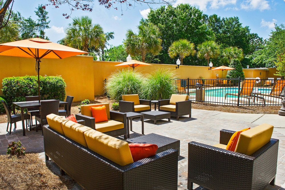 Courtyard by Marriott North Charleston Airport/Coliseum in Charleston Best Rates & Deals on Orbitz