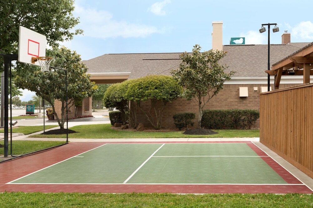 Sport court, Homewood Suites by Hilton Houston - Willowbrook Mall