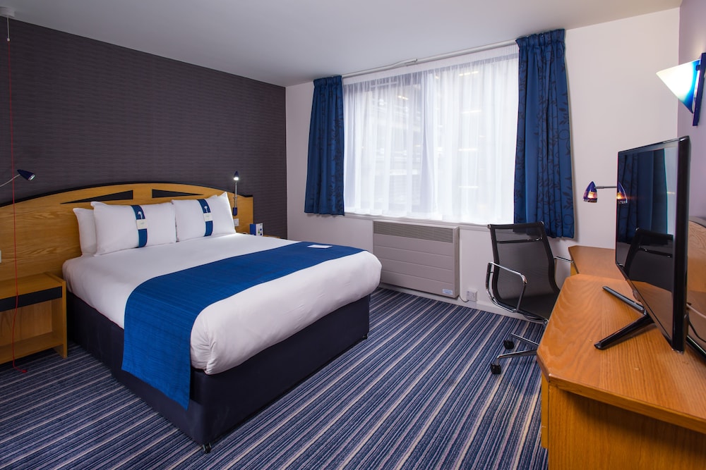 Room, Holiday Inn Express Bristol City Centre, an IHG Hotel