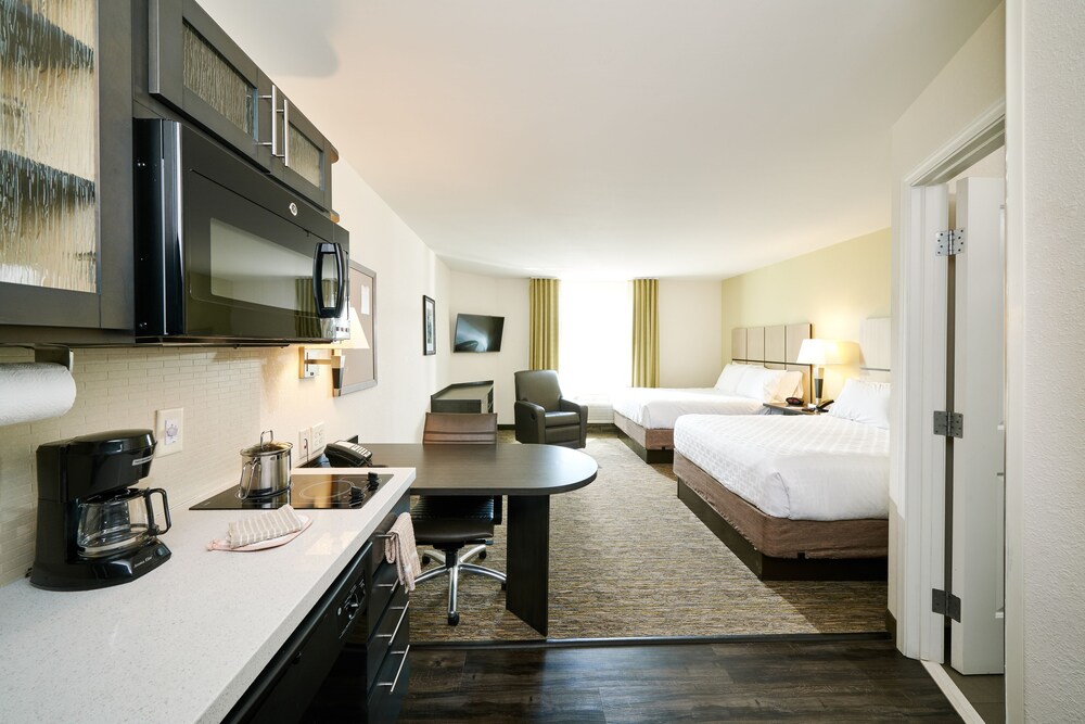 Sonesta Simply Suites Detroit Ann Arbor