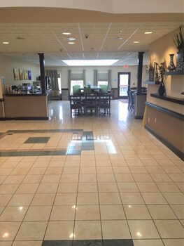 Comfort Inn Suites Asheboro 2020 Room Prices Reviews