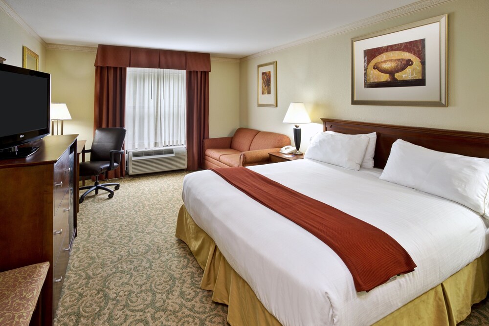 Holiday Inn Express Breaux Bridge, an IHG Hotel