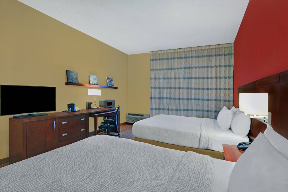 Courtyard by Marriott Shreveport Airport