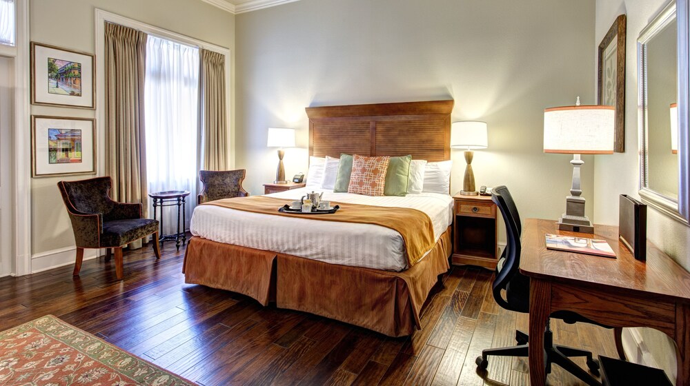 St James Hotel New Orleans Downtown French Quarter Area In New Orleans Hotel Rates Reviews On Orbitz St James Hotel New Orleans Downtown French Quarter Area In New Orleans Hotel Rates Reviews On Orbitz