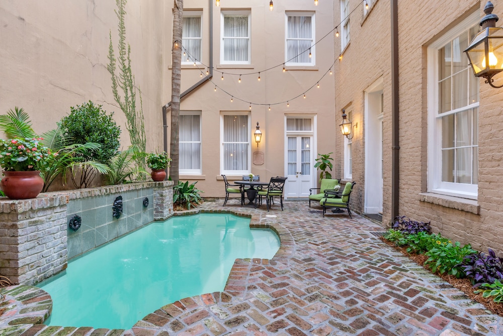 St James Hotel New Orleans Downtown French Quarter Area In New Orleans Hotel Rates Reviews On Orbitz