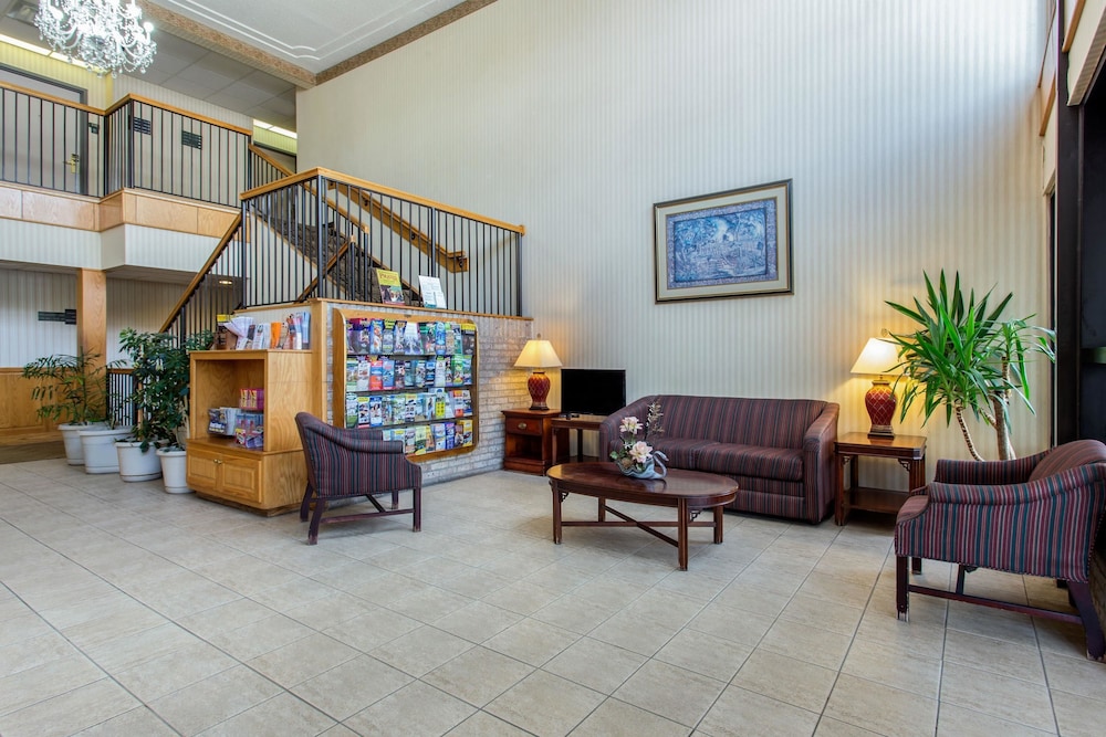 Lobby, Quality Inn Surfside Myrtle Beach