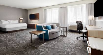 Courtyard by Marriott Milwaukee Downtown