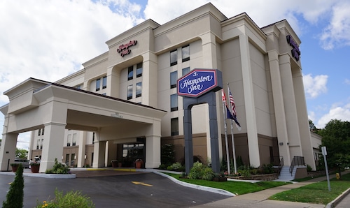 Check Expedia for Availability of Hampton Inn Niagara Falls