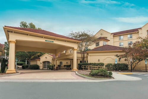 Durham Hotels With A Pool Cheap Hotels With Pools From 59 - 