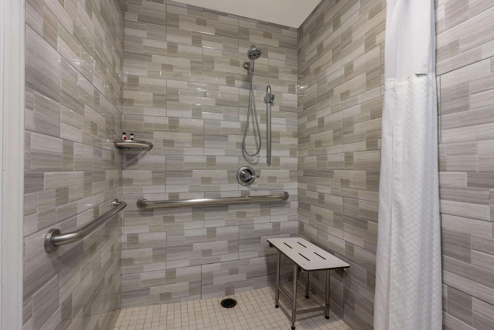 Accessible bathroom, Super 8 by Wyndham San Bruno/ San Francisco (SFO) Airport