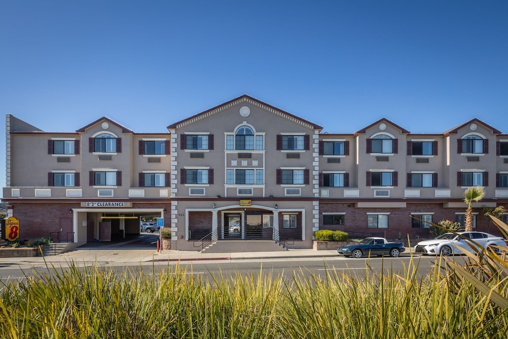 Front of property, Super 8 by Wyndham San Bruno/ San Francisco (SFO) Airport