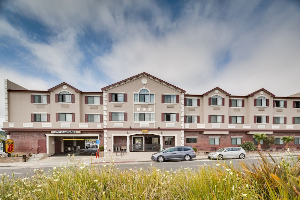 Front of property, Super 8 by Wyndham San Bruno/ San Francisco (SFO) Airport