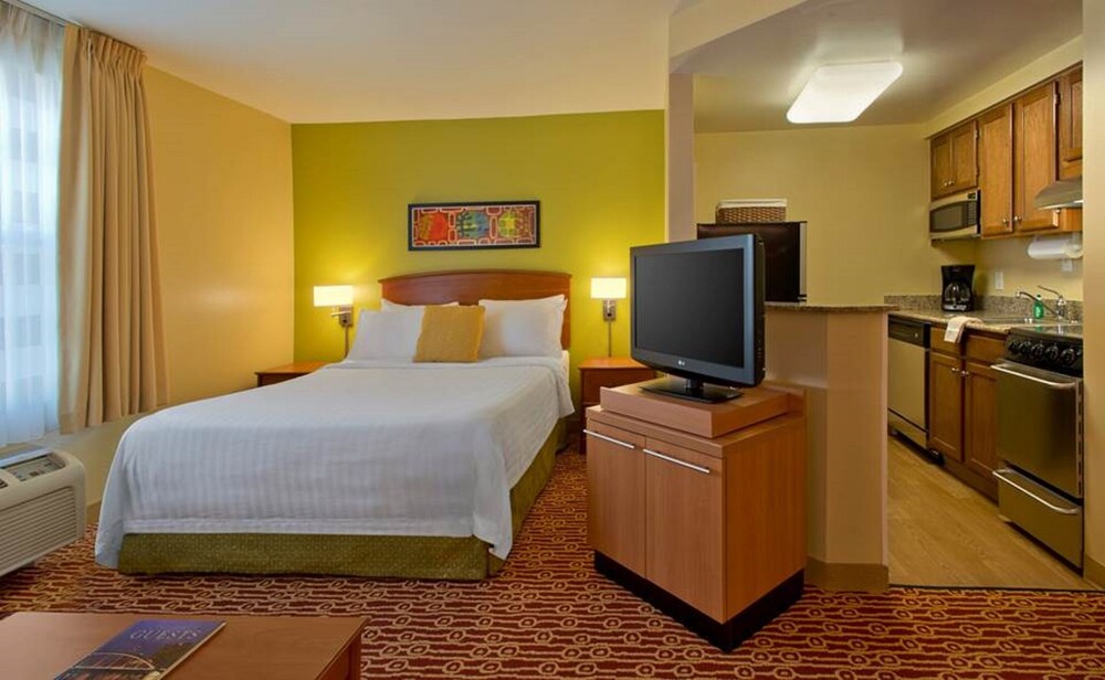 Suburban Extended Stay Hotel Blue Ash-Cincinnati