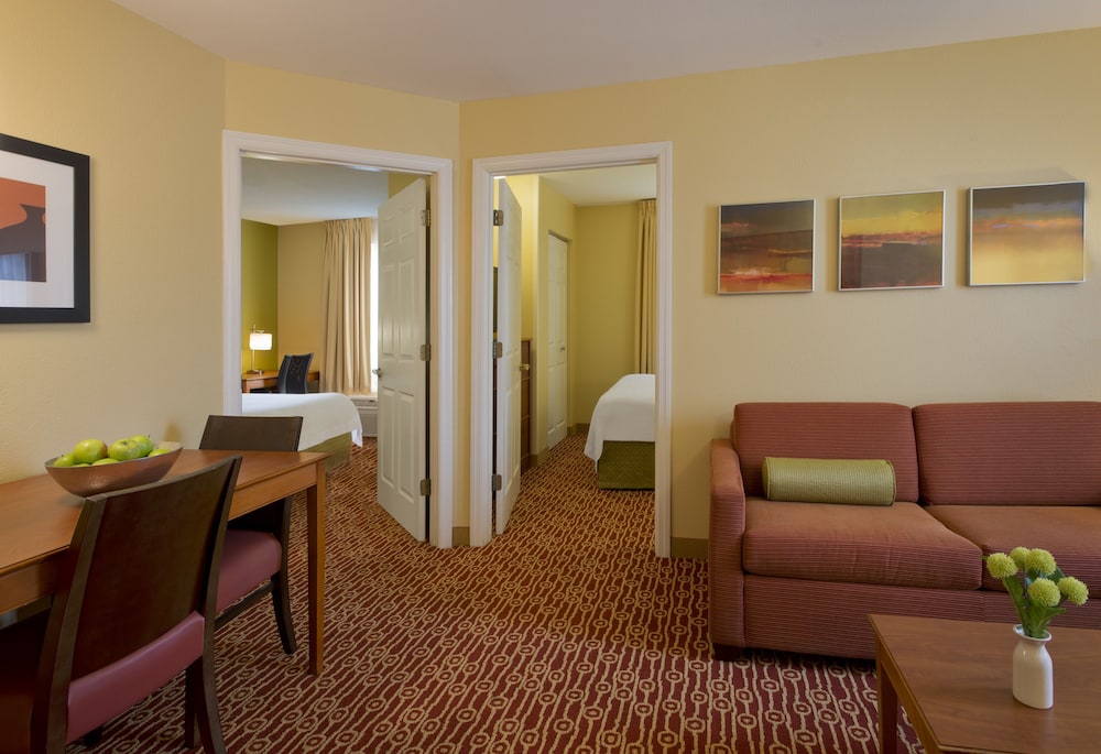 Suburban Extended Stay Hotel Blue Ash-Cincinnati