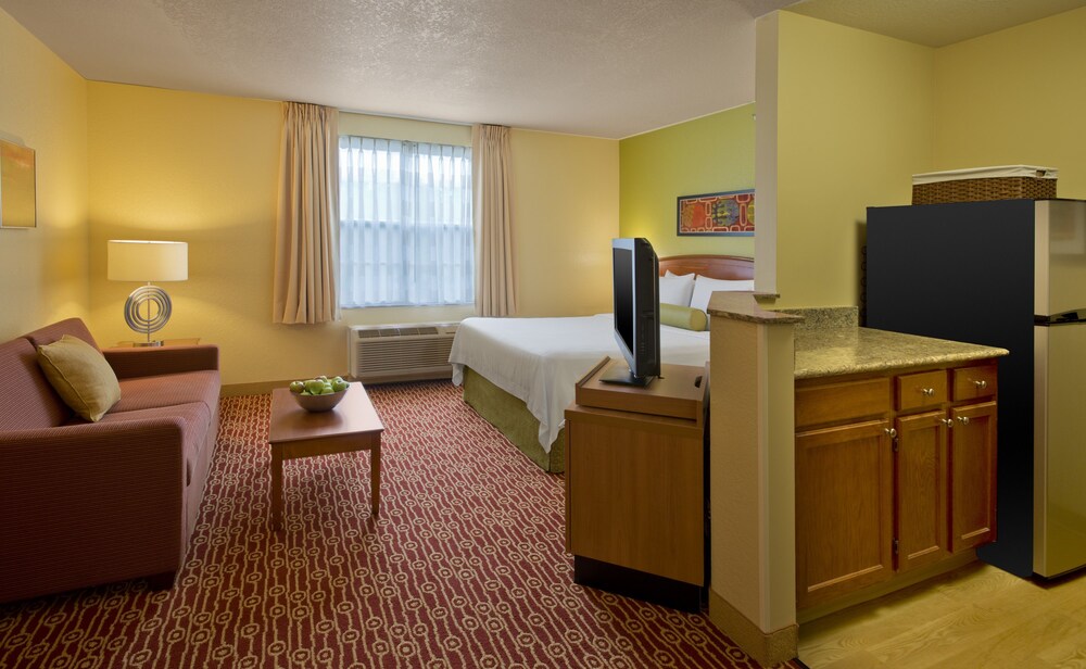 Suburban Extended Stay Hotel Blue Ash-Cincinnati