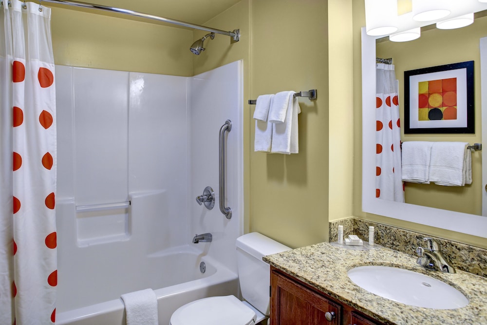 Bathroom, Towneplace Suites By Marriott Findlay