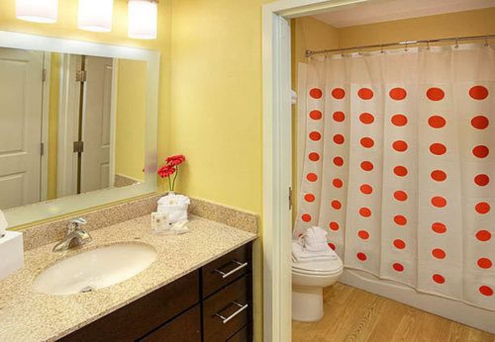 Bathroom, Towneplace Suites By Marriott Findlay