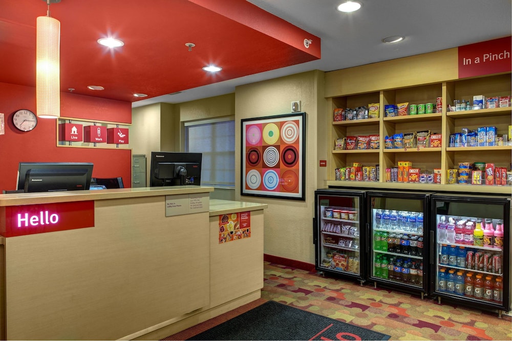 Snack bar, Towneplace Suites By Marriott Findlay