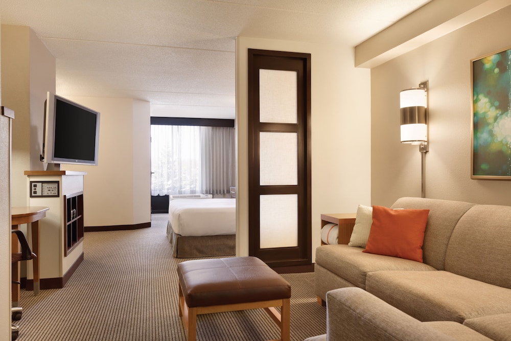 Hyatt Place Chicago/Lombard/Oak Brook