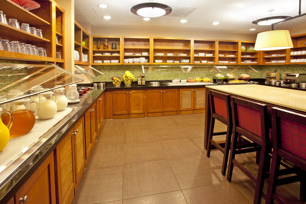 Breakfast area, Hyatt Place Chicago/Lombard/Oak Brook