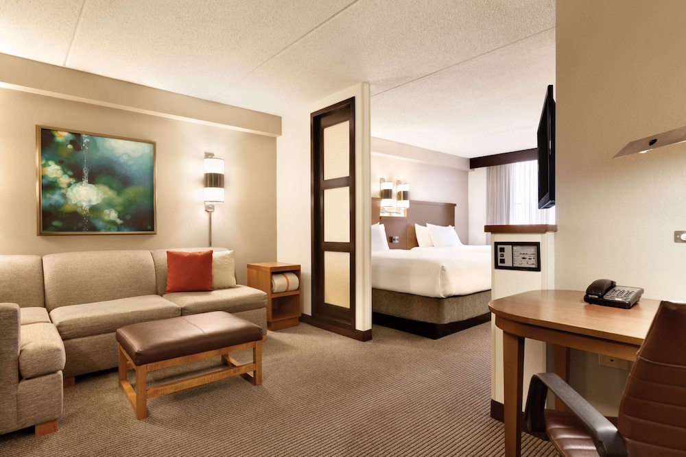 Room, Hyatt Place Chicago/Lombard/Oak Brook