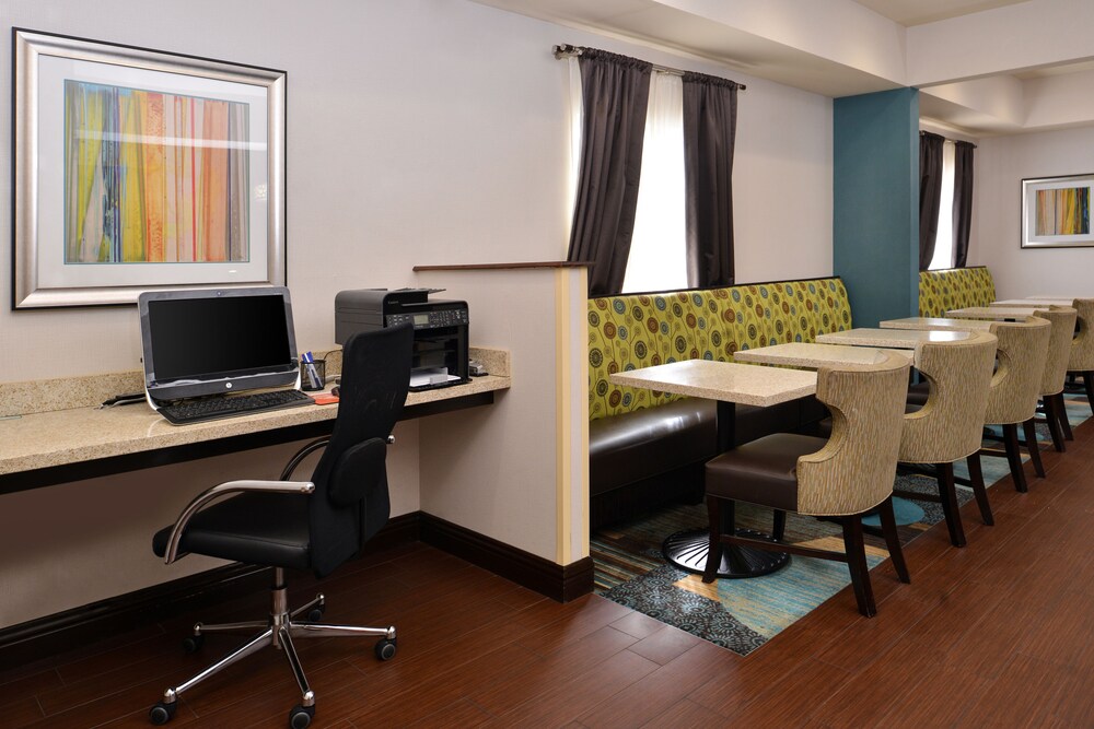 Holiday Inn Express Montgomery - East I-85, an IHG Hotel