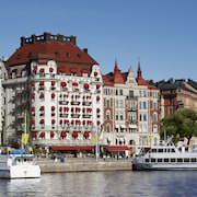 The Best 5 Star Hotels in Adelso from $92  Expedia