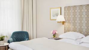 Minibar, in-room safe, desk, blackout curtains